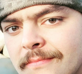 Ейден Аслін