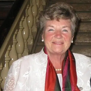 Мері С. Ловелл